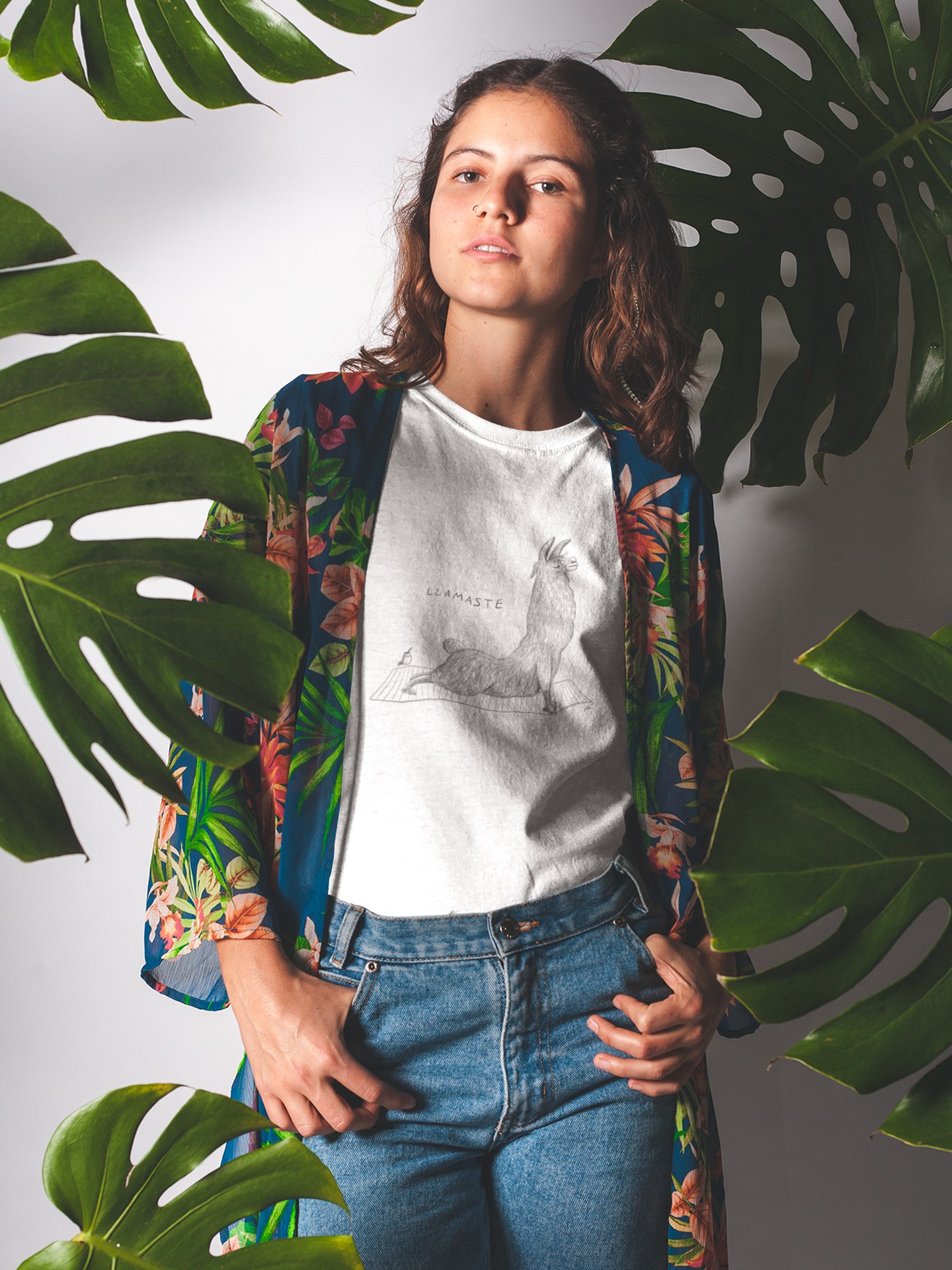 חולצה לבנה יוניסקס | לאמה יוגה